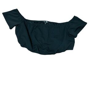 Chic Black Off-Shoulder Crop Top